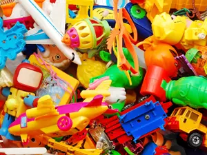 6 Dangerous Toys That Were Discontinued