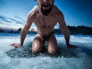 7 Things To Know Before Taking A Cold Plunge