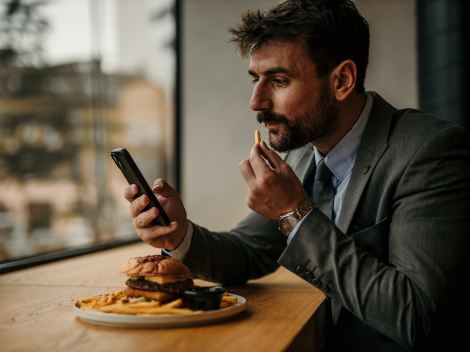 Don't Do This at a Restaurant!-6