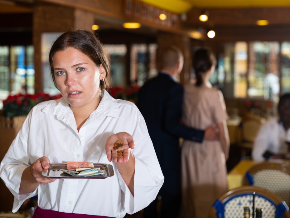 Don't Do This at a Restaurant!-8