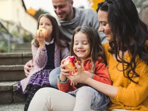 How Millions Of US Apples Escaped Decay To Feed Hungry Families