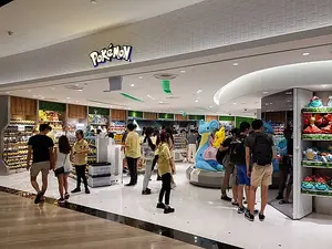 Man Stabbed Over Pokémon Cards