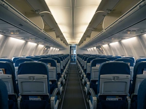 He Tried to Open the Door at 30,000 Feet. A Jiu-Jitsu Fighter Stopped Him.