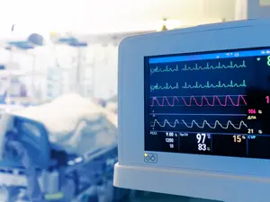 Mom Dies After Nurse Daughter Pulls Breathing Tube