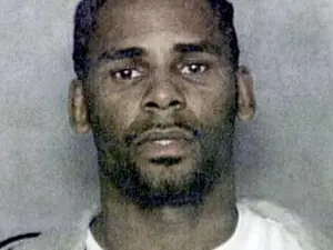 R. Kelly Begs Trump For Mercy
