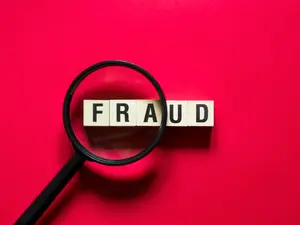 RadioShack, Modell's, Pier 1 Caught In $112M Fraud