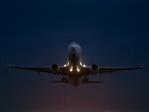Red‑Eye Flight Turns Tense When Passenger Gets Slapped