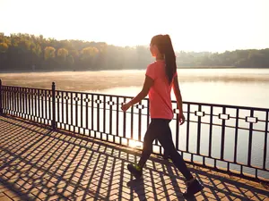 The Life-Changing Benefits Of A 15-Minute Walk