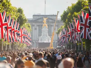 Unexpected Dining Habits Of The Royal Family