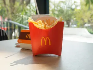 Wisconsin Woman Welcomes Baby In Fast-Food Parking Lot, Nicknames Child 'McFlurry'